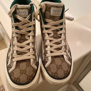 Gucci sneakers